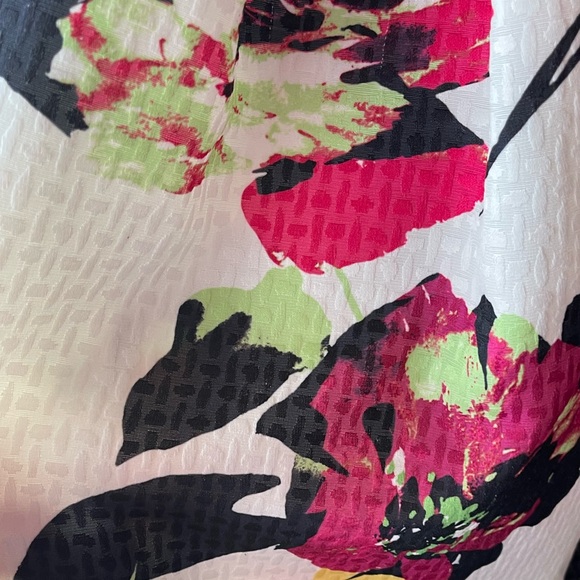 Gabby Skye Formal Pink and White Fit and Flare Dress - Picture 5 of 7